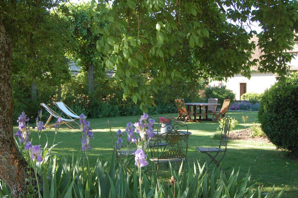 La Chaiserie La Croix-Saint-Leufroy Екстер'єр фото