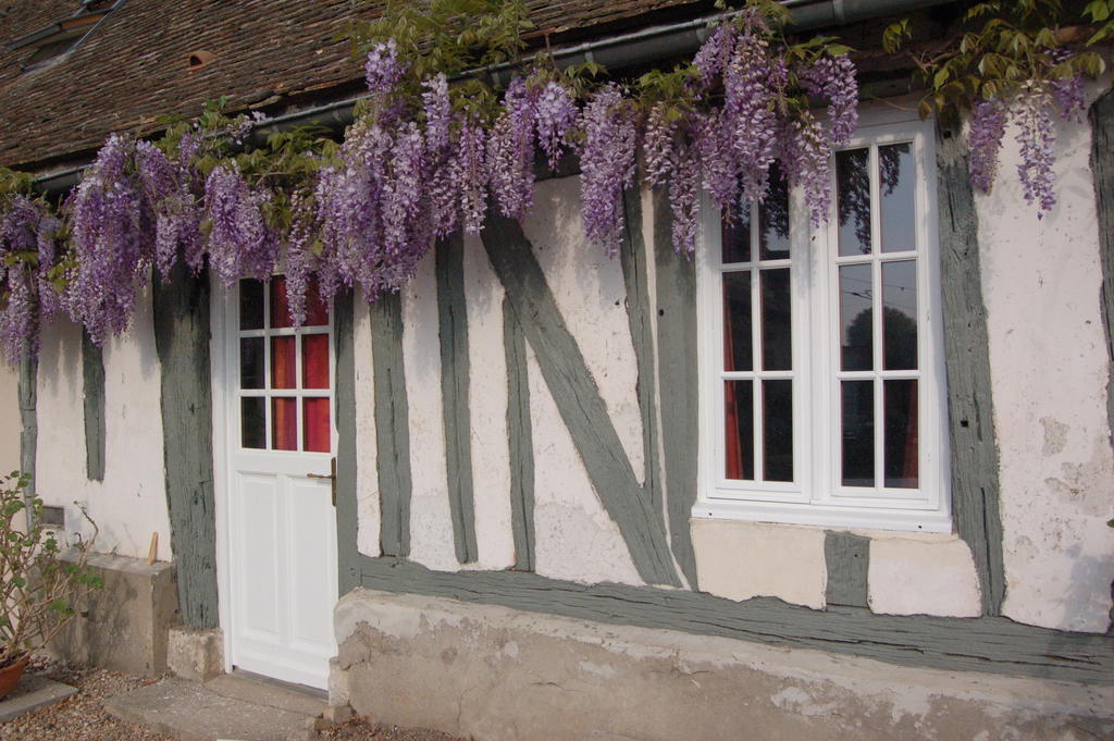 La Chaiserie La Croix-Saint-Leufroy Екстер'єр фото