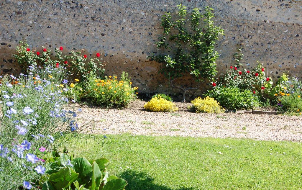 La Chaiserie La Croix-Saint-Leufroy Екстер'єр фото
